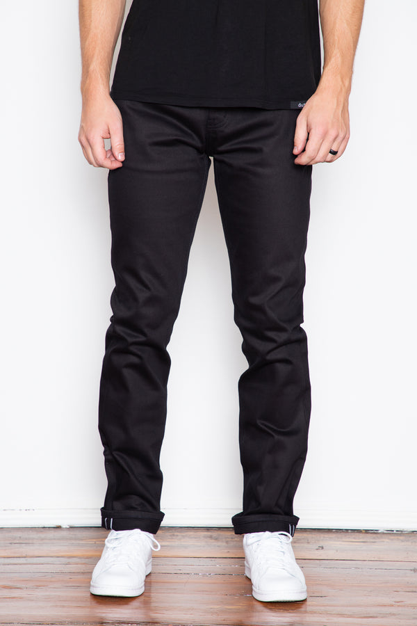 Unbranded Tapered Fit - Black Selvedge Chino Jeans & Apparel The Unbranded Brand - Dutil Denim
