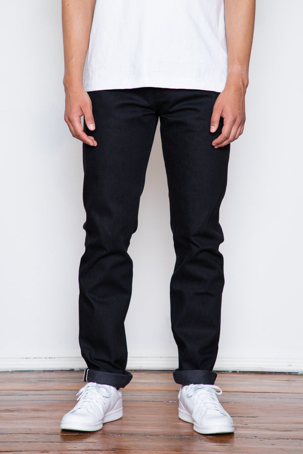 The Portola is a great tapered jean for anyone that likes some extra space in the thigh. This black/grey fabric will also fade beautifully, for anyone looking for a new black project pair.
