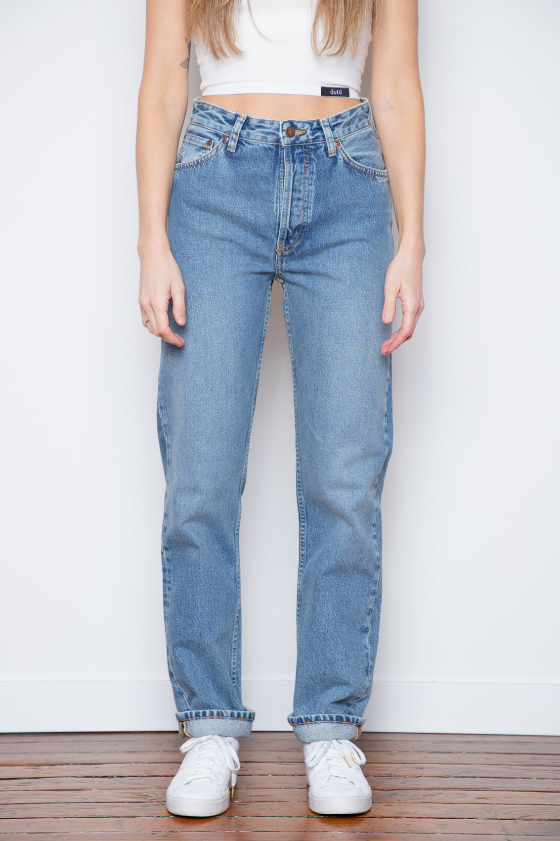 https://dutildenim.com/cdn/shop/files/dutil-denim-nudie-jeans-lofty-lo-vintage-dreams-1_1200x1801.jpg?v=1703021134