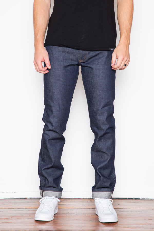APC Petit New Standard - Raw Indigo Jeans & Apparel A.P.C. - Dutil Denim
