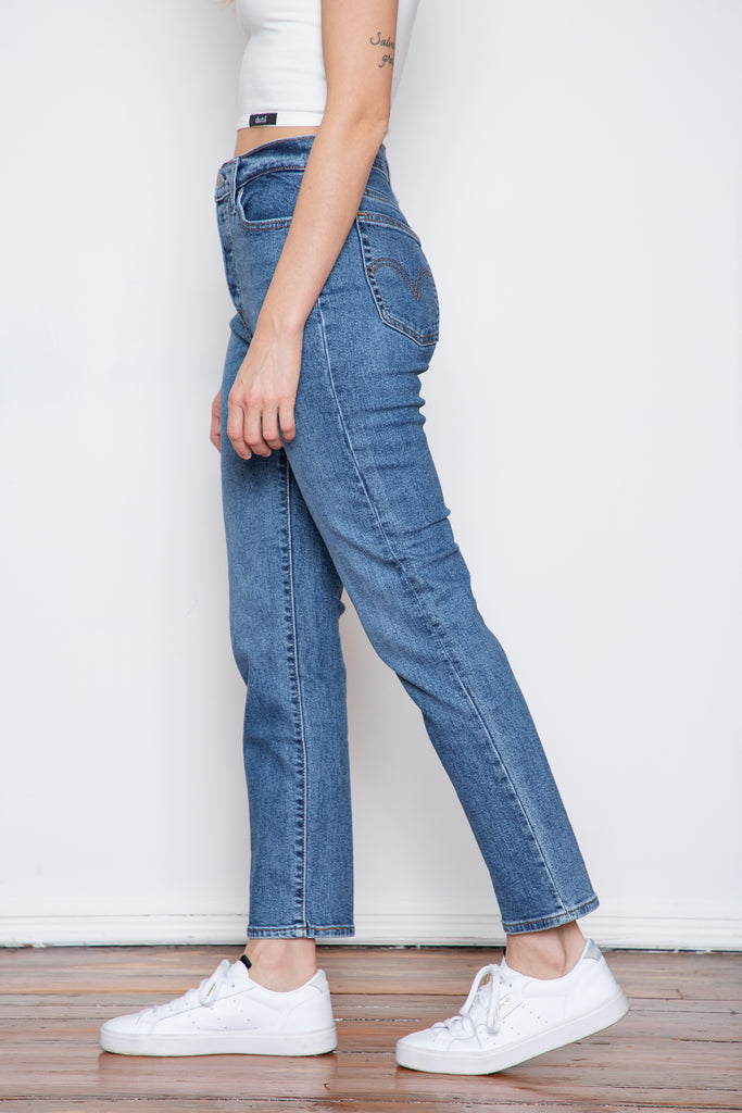 Levi's Wedgies have become known as the the cheekiest jeans. Inspired by vintage Levi's jeans, the Wedgie hugs your waist and hips and are designed with a special construction to lift your backside.