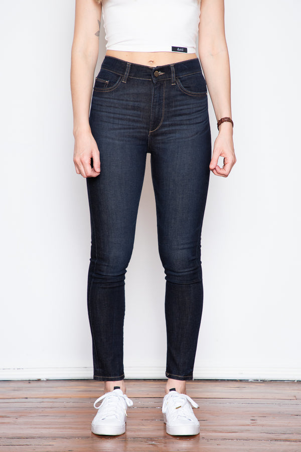 Farrow is a high-rise, ankle length stretch skinny that utilizes our Instasculpt technology to smooth, sculpt, and conform to your body for the perfect fit.